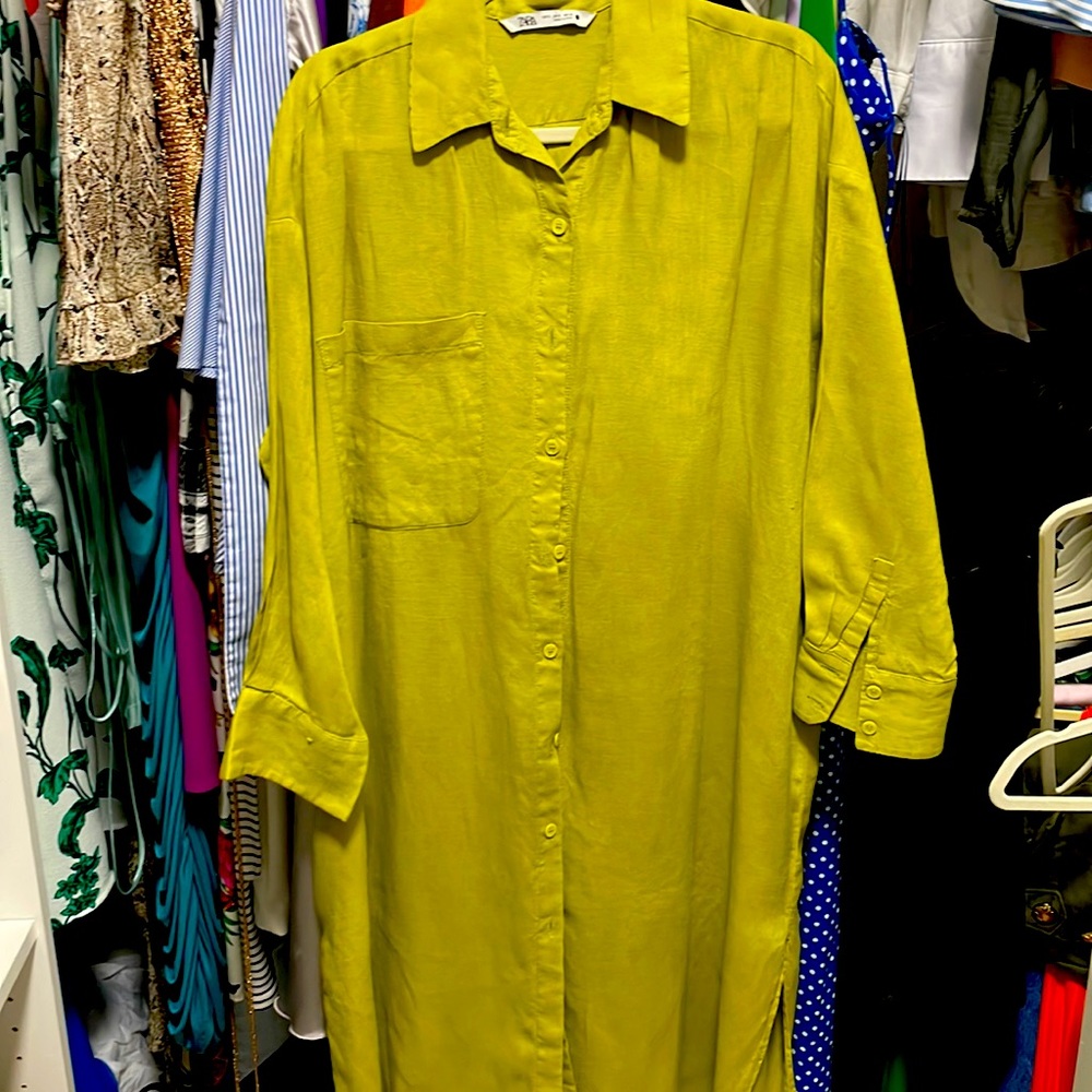 Green dress from Zara